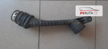 Trubka sání k chladiči 1J0145762BC